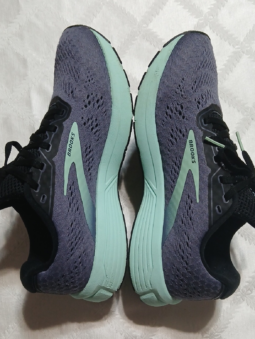 BROOKS  Anthem 4 Gray And Mint Running Training Shoes Size 9.5 Womans - Picture 4 of 11